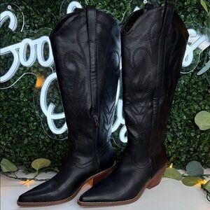 Black Western Boots